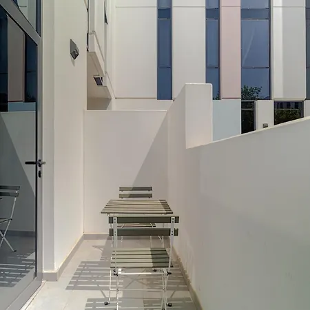 Garden & Pool Access Studio Sharjah Exterior photo